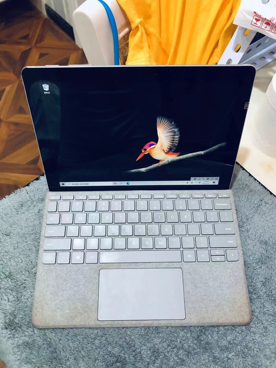 微软surfacego 4+64g 9新平...
