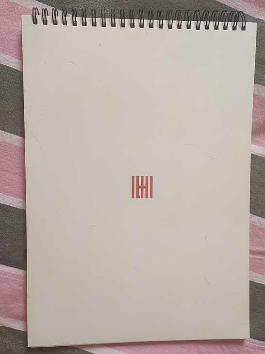 中国美术学院纪念周边，速写本和校史简编打包...