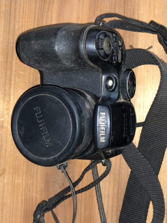 富士 相机正常通电能使用 喜欢的朋友来聊