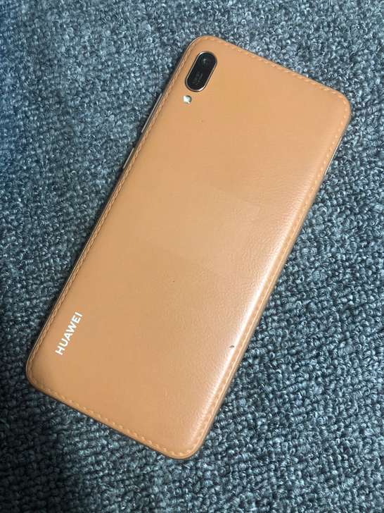 华为畅享9e手机全网通3+64G  颜色如...