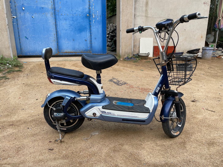 绿源二手电动车 48v12a电池 自提55...