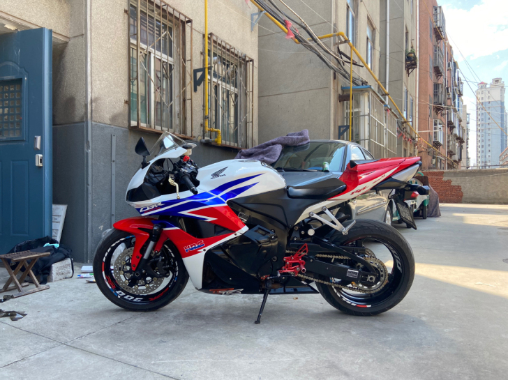 出自用11年本田F5 cbr600 11年...