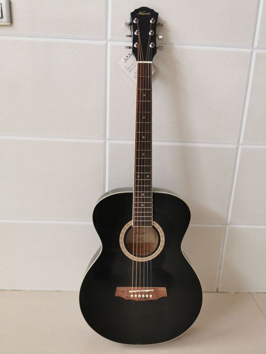 红棉吉他有喜欢的联系我，本地自取，二手物品...