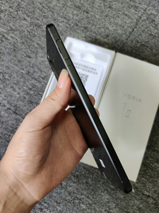 索尼XPERIA 1II 夜砚黑  12+...