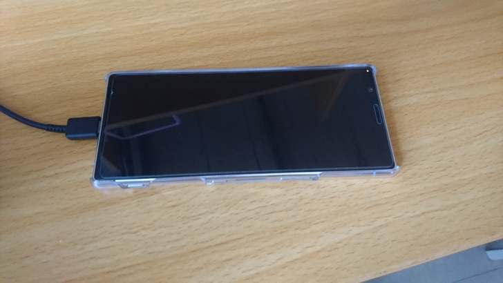 Sony索尼Xperia 5，  6128...