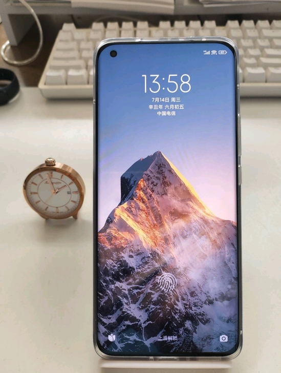 99新小米11ultra 8+256白色，...