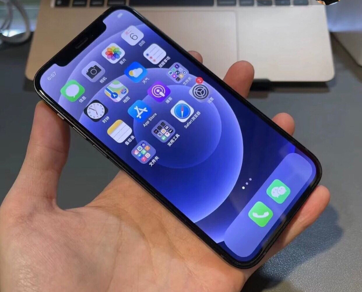 苹果12黑色国行正品128g，无磕碰划痕，...