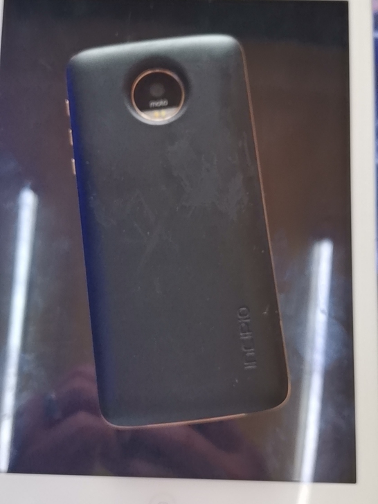 摩托罗拉手机64G.正常用