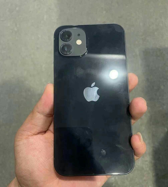 便宜出售苹果12，手机国行128g，三网5...