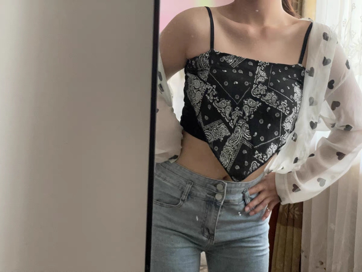 腰果花黑色小吊带背心女