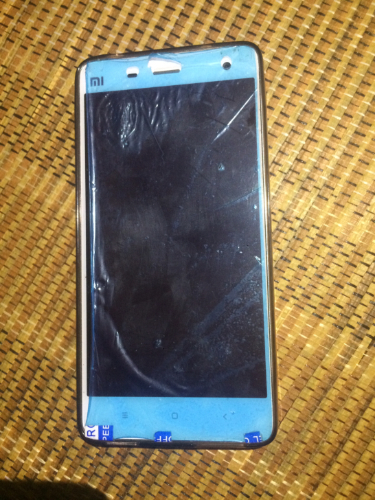 小米4 内存3+16 移动4G的 功能完好...