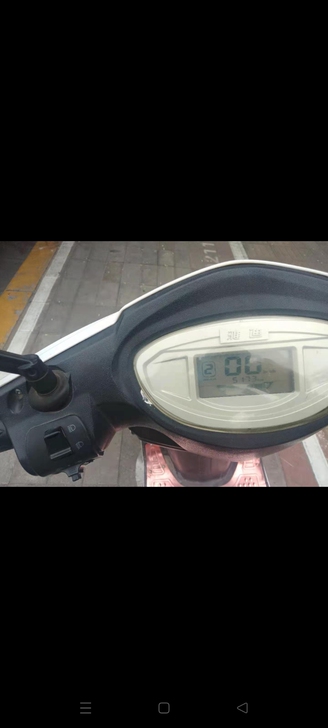 雅迪电动车，买了有三年了，一共跑了5000...