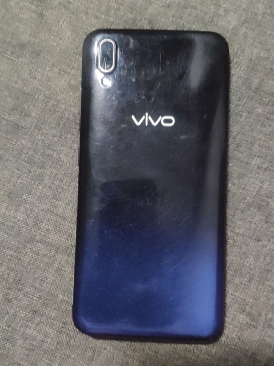 vivo  vivo 手机。