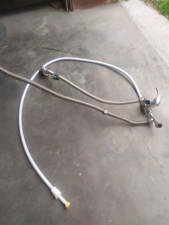60升海尔热水器，拆迁拆下来的，东西太重，...