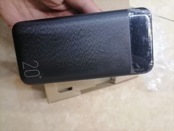 正牌ATB全新2W充电宝一次没用。