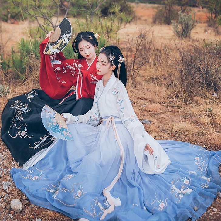 可换，汉尚华莲探花令汉服女装交领齐腰襦裙中...