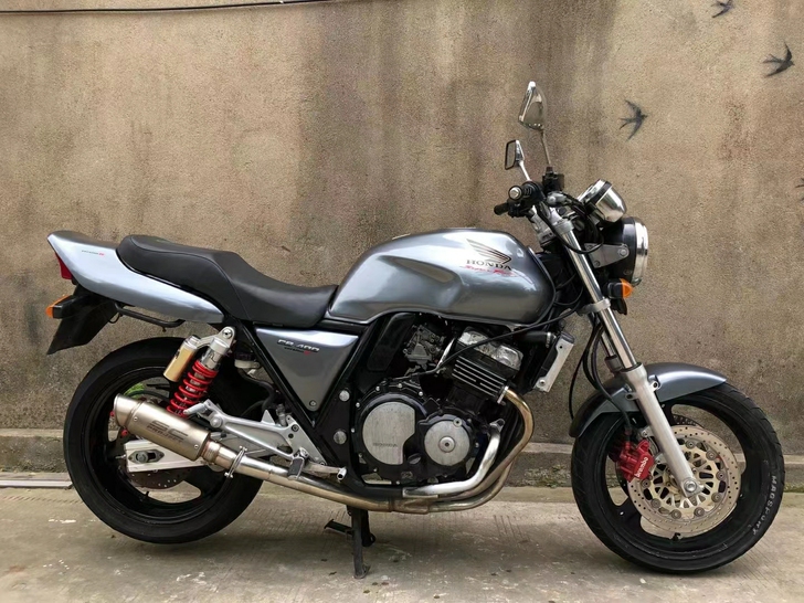 本田摩托车 本田cb400电喷水冷四缸跑车...