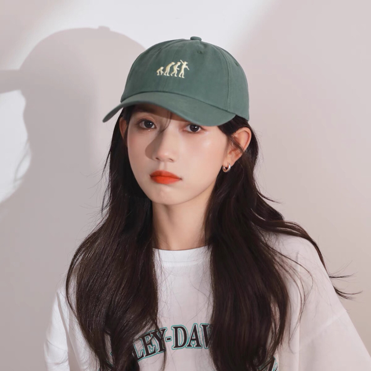 原创欧美棒球帽女生绿色刺绣鸭舌帽街头水洗软...