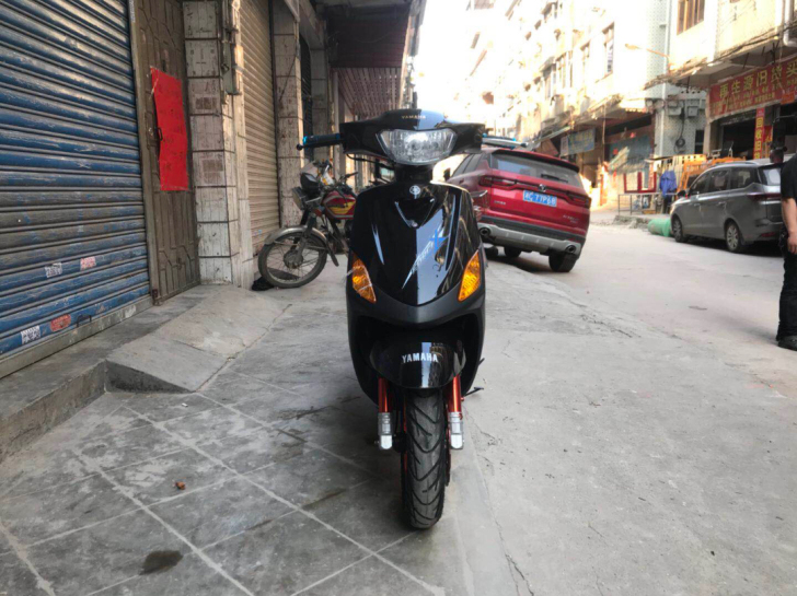 出售一台林海雅马哈正宗100cc巧格，年份...