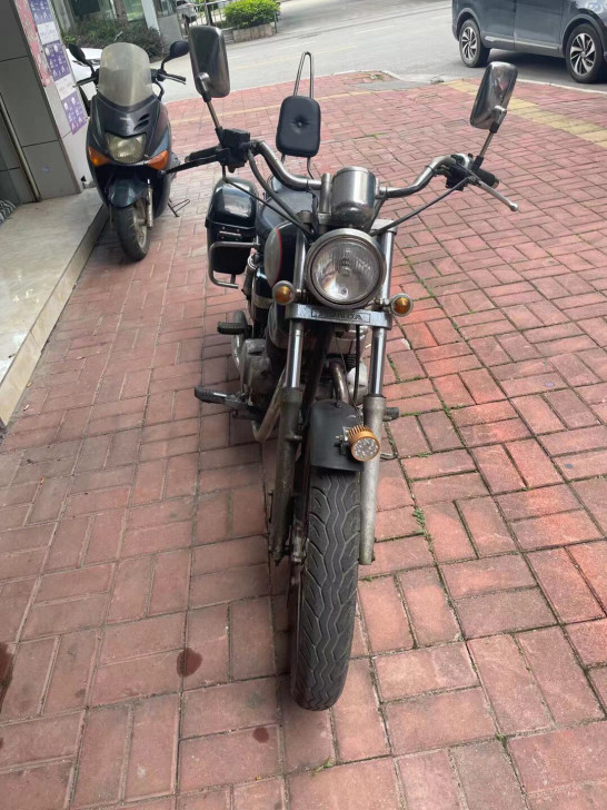 本田大排量男装摩托双缸哈雷摩托车，八年车，...