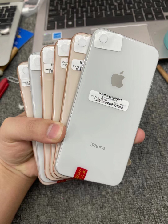 苹果8  苹果8  iPhone8 带指纹...