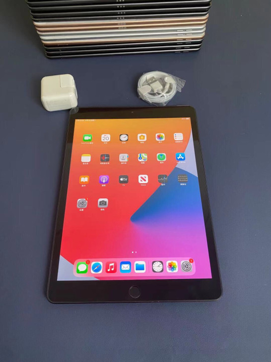 99新2020款苹果iPad第八代10.2...