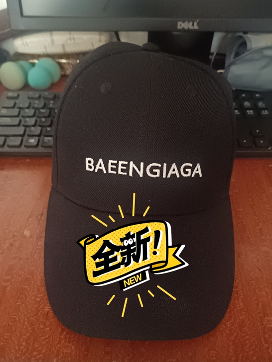 巴黎世家棒球帽