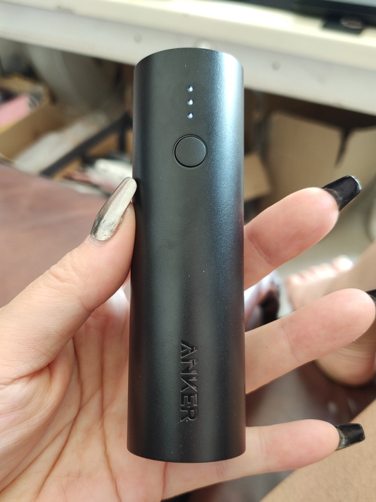 安克充电宝，5000毫安，正品，基本全新，...