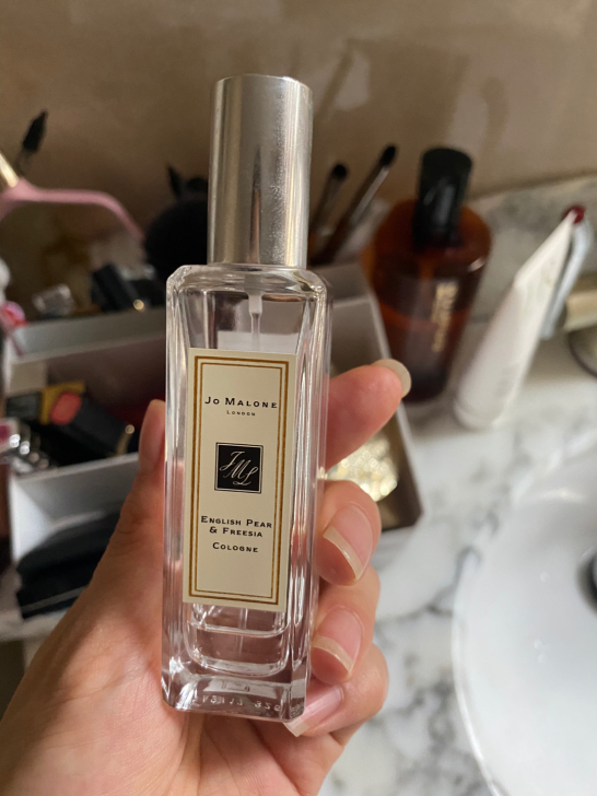 祖马龙香水,余量如图,专柜正品