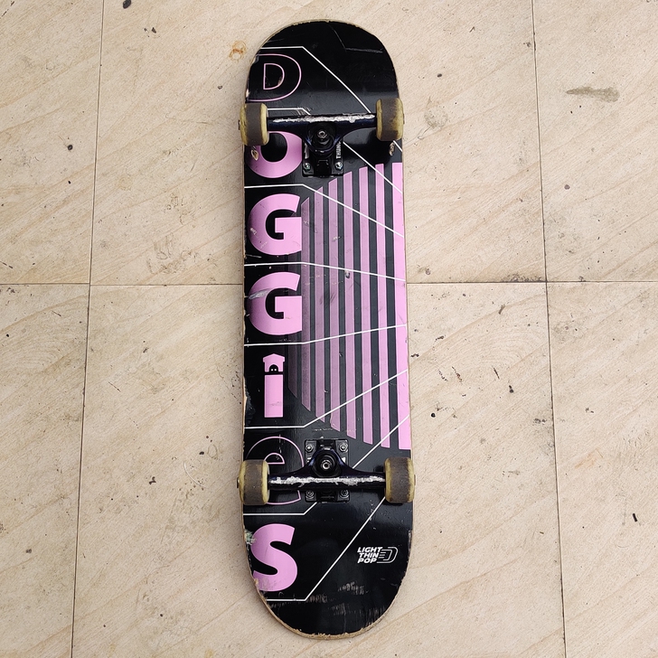 Doggies8.25滑板板面 滑了三次 ...