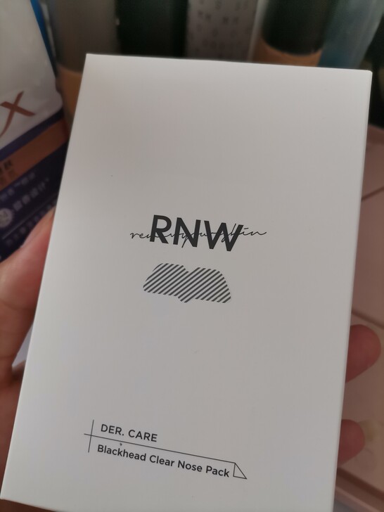 rnw鼻贴全新没拆封