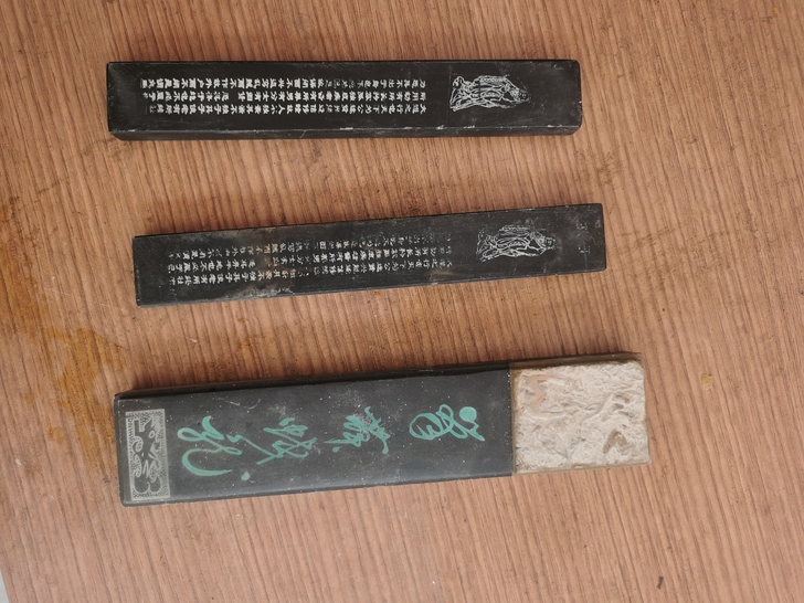 镇纸石，印章，全新，印章很多，价格便宜