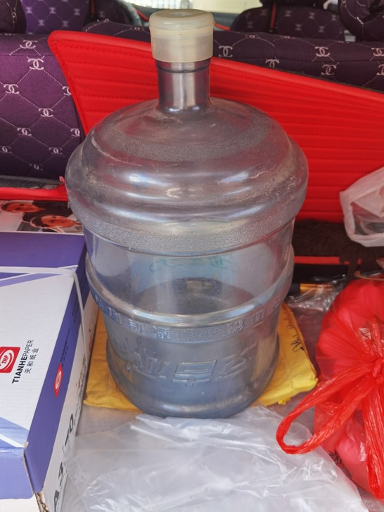 安吉尔水桶，50元押金单丢了，一直闲置。处...