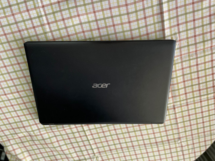 宏基Aspire  v5，AMD  A-4...