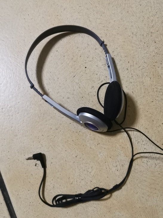 松下Hifi小型头戴式三频均衡日系风，成色...