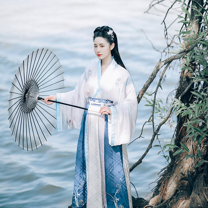 池夏 仑灵:蓝 原创改良汉服晋制襦