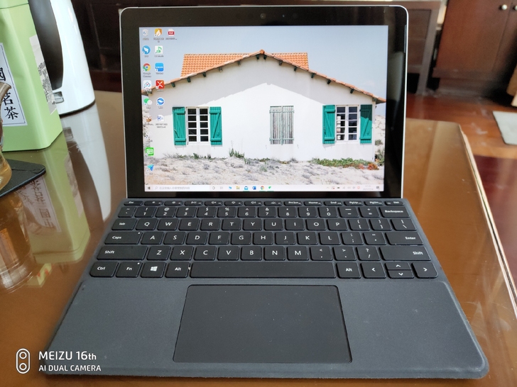 Surface Go 微软笔记本8＋128...