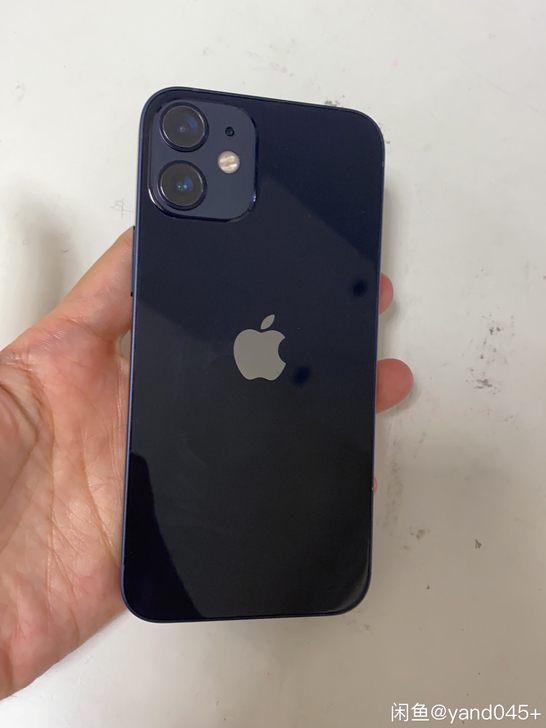 仅激活2个月苹果iphone 12mini...