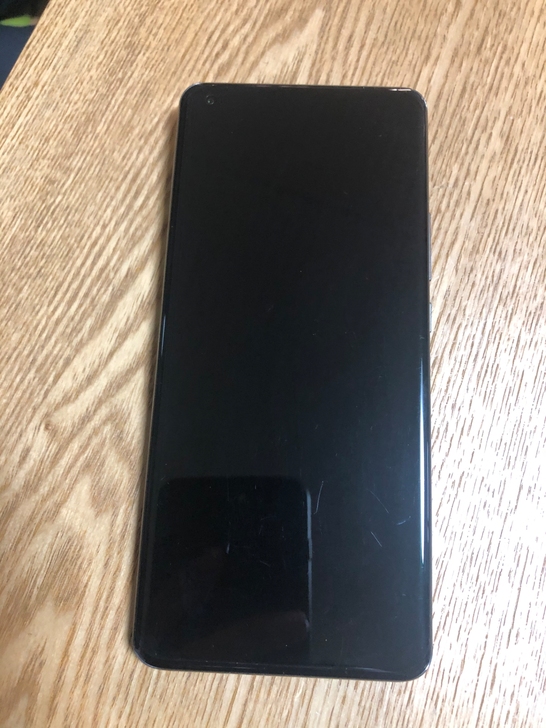 9.9新小米11pro，一直用惯了苹果手机...