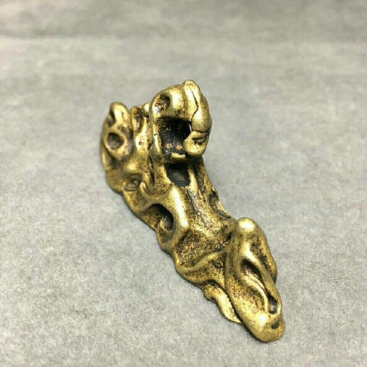 纯铜实心黄铜假山型迷你小笔架镇纸文房桌面铜...