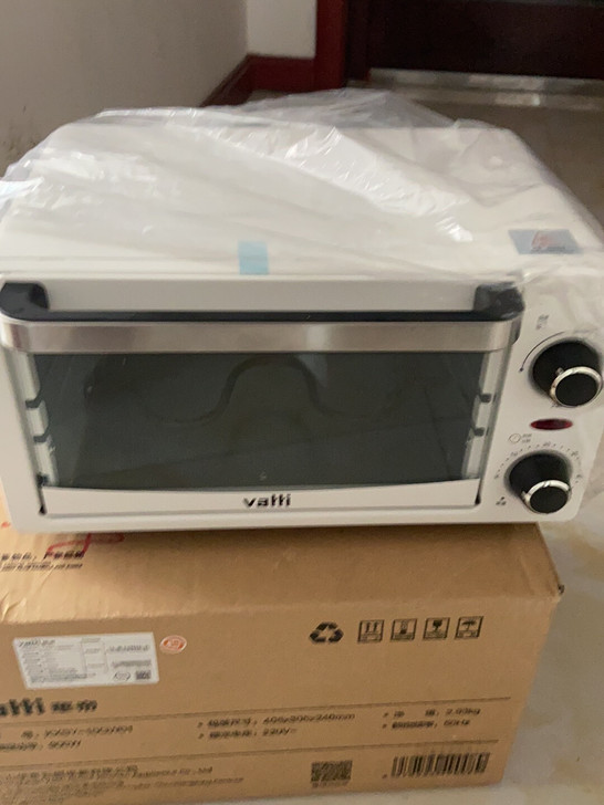 华帝全新烤箱。 全新全新全新可小刀