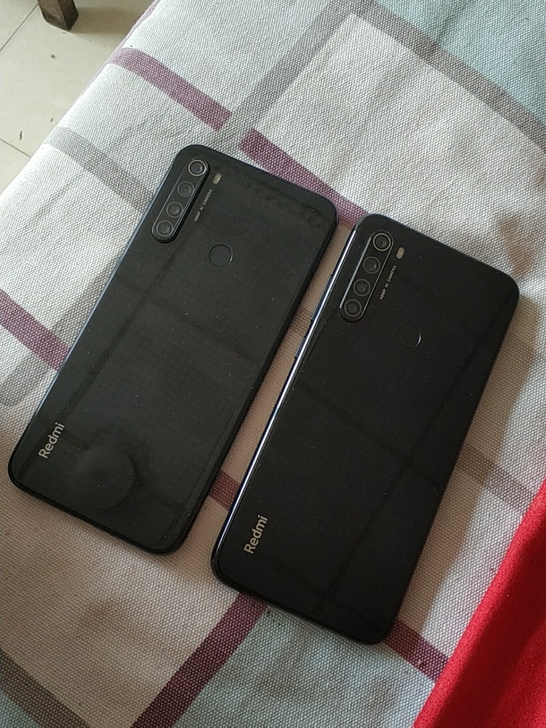 两部红米note8尸体机。充电没反应配置账...