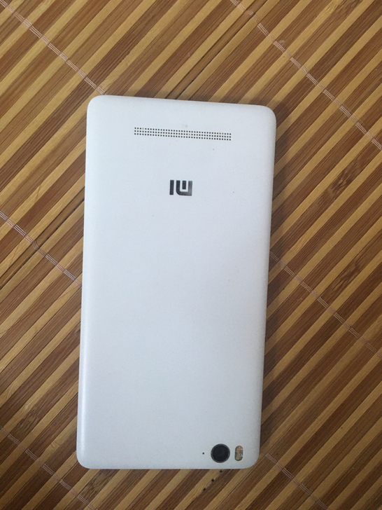 小米4C 无拆无修 自用 新旧如图 售出不...