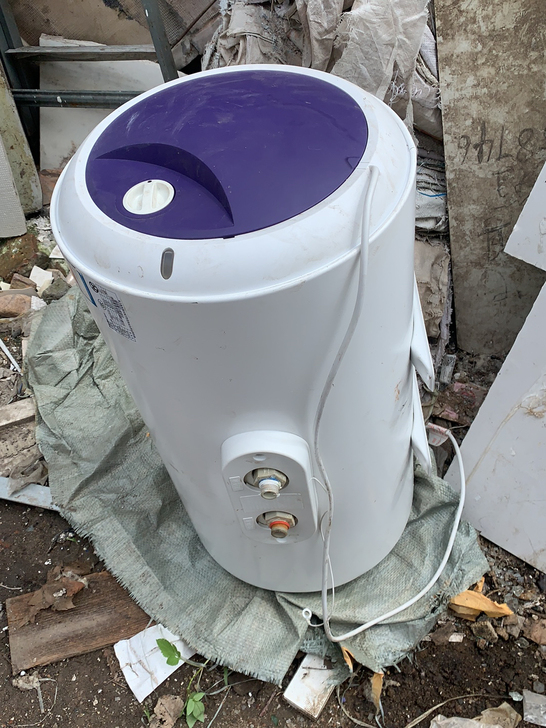 海尔热水器，功能正常，便宜出