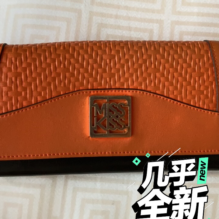 MissKiss橘色三折钱包