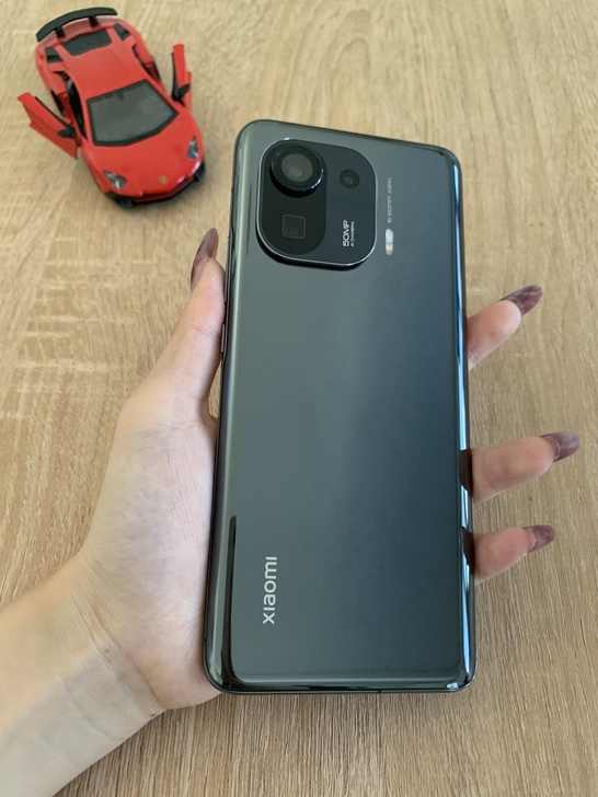 小米11pro 12+256G 99新,机...