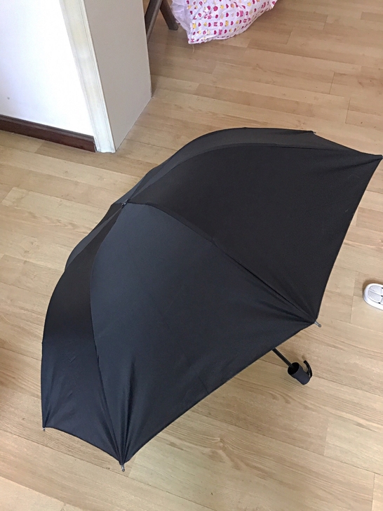 南极人雨伞，手动的，15.5包邮，携带轻便...