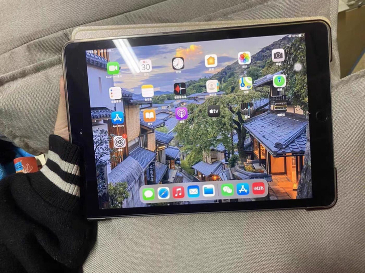 ipad2018 128g wifi版 9...