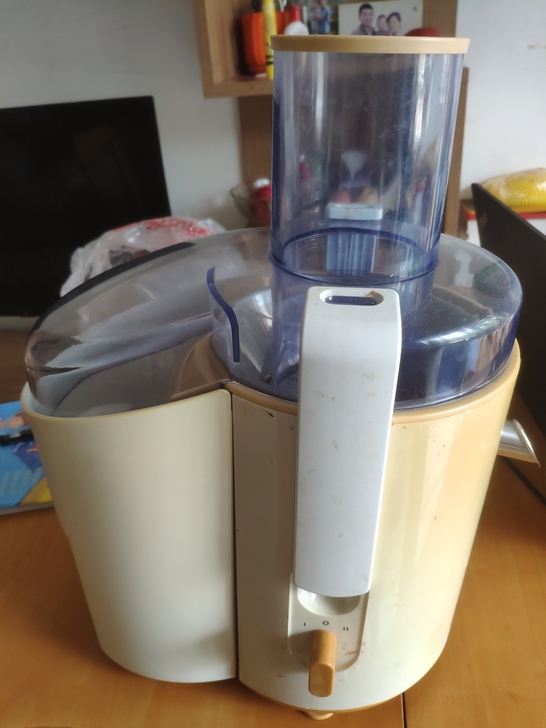 飞利浦榨汁机1.5L 适合2-4人，很长时...