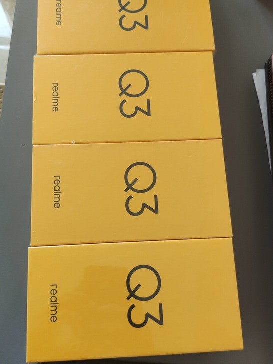 全新未拆封realme Q3手机